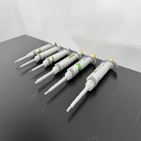 Eppendorf Research Plus Single Channel Pipettes image 1
